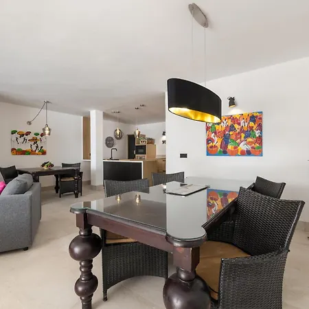 Vila Home2book Elegant With Jacuzzi *