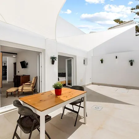 Vila Home2book Elegant With Jacuzzi *